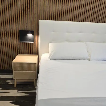 Napoli Central Stay Rooms