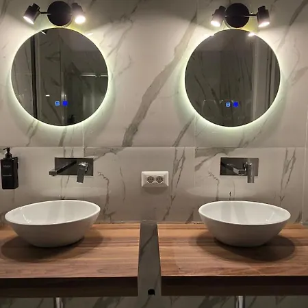 Napoli Central Stay Rooms *
