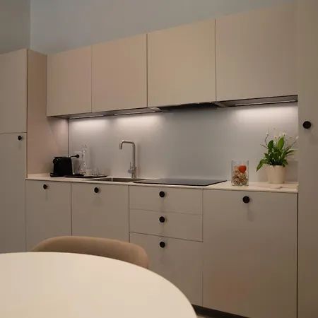 Monteroduni 22 - Chiaia Design Oda ve Kahvaltı Napoli