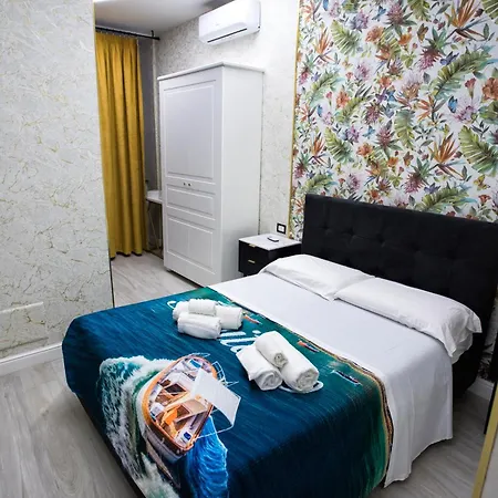 Pisadog Luxury Beb * Неаполь