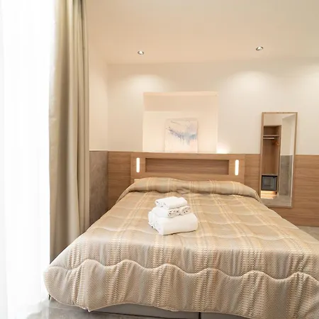 Toledo H, Historical Center, By Clapa Group Guest house *