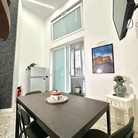 Lägenhet Napoli Verace House Tribunali 80 Mt Via Tribunali *