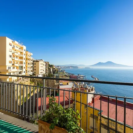 Апартаменты Cahouse Accogliete Sul Golfo Неаполь