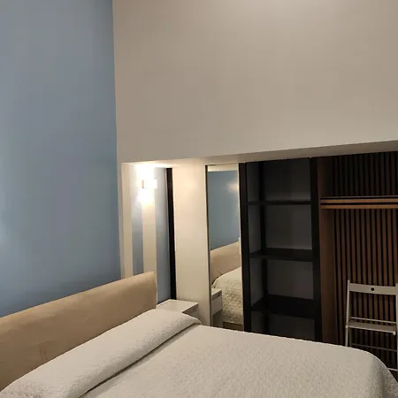Parthenope 3* Neapel