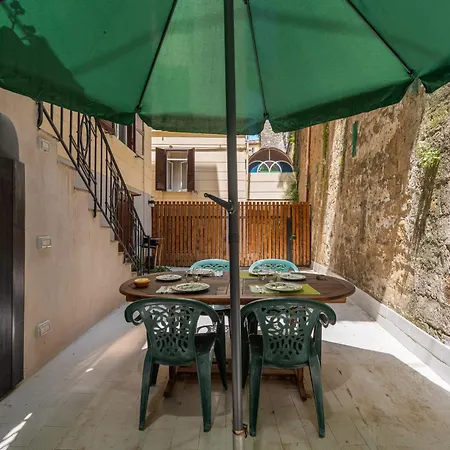Maison Sanfelice Appartamento *