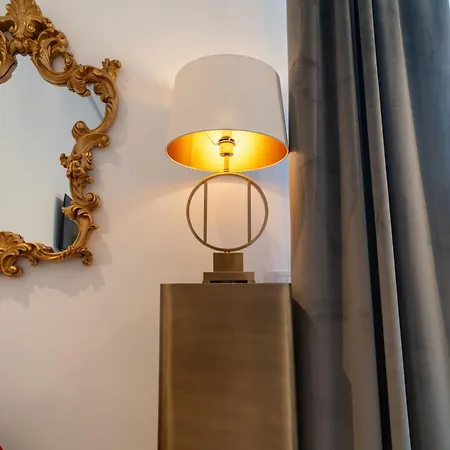 La Corte Di Partenope *