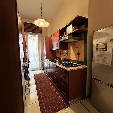 度假居 Maman Suite, Center Near Molo Beverello *