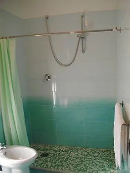 La Corte 3*