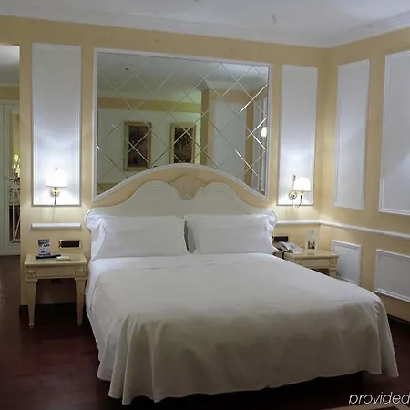 Palazzo Alabardieri Hotel Nápoles