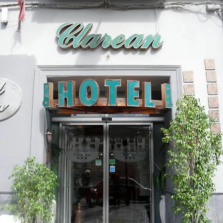 Отель Clarean Неаполь