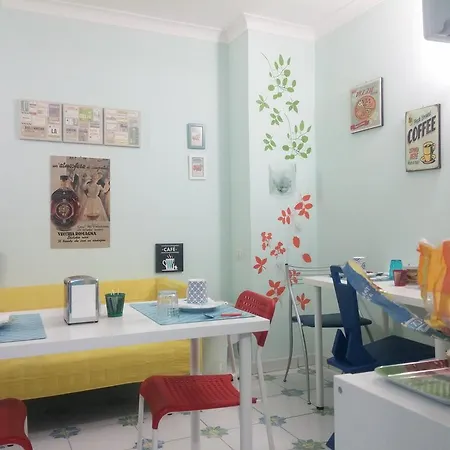 Viaggio A Napoli Bed and breakfast 2*