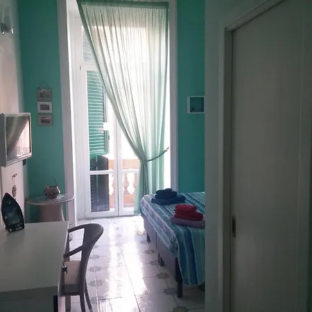 Viaggio A Napoli Nápoles