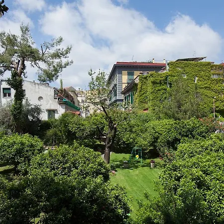 The Bellini House By House In Alojamento de Acomodação e Pequeno-almoço 2*