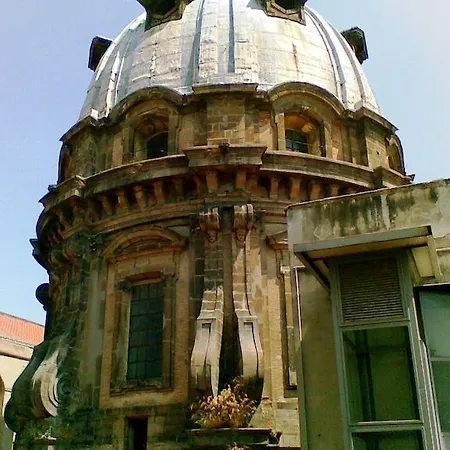 Al Duomo Di Neapol
