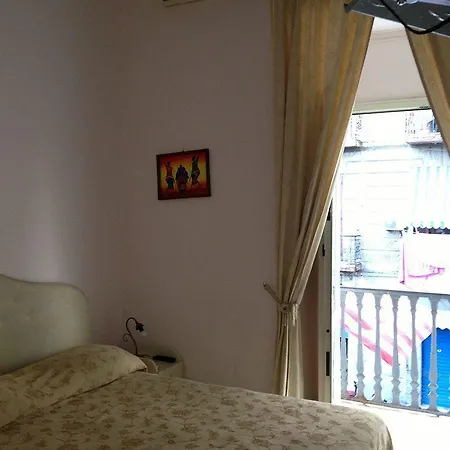 Beb Rosy Bed & Breakfast *