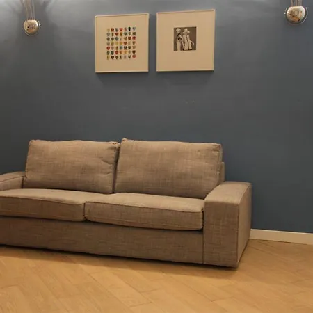 Bovio Modern 3*
