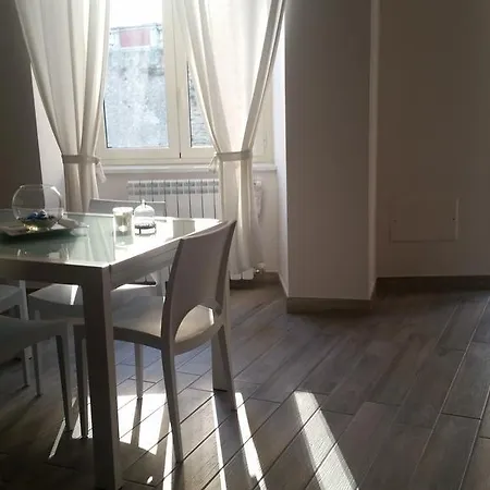 Appartement Le Bon Bon Napels