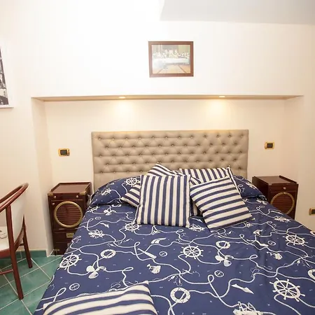 Hotel Ausonia 2*