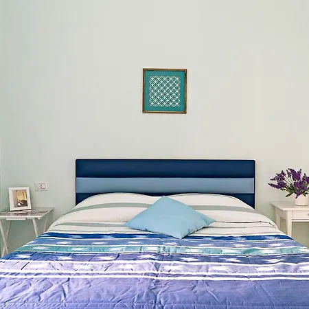 Viaggio A Napoli Bed and breakfast 2*