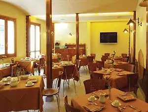 Eden 3* Napoli