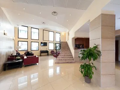 Hotell Tiempo 3*
