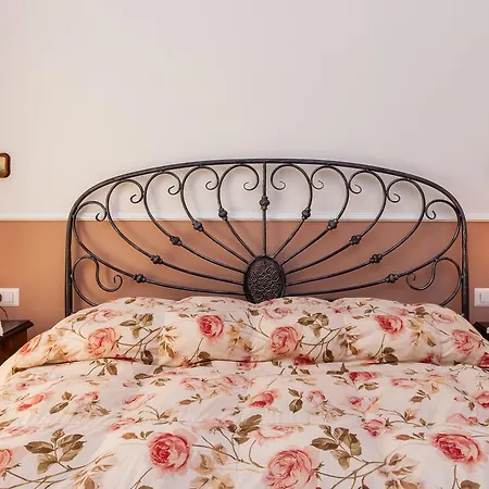 Nocleg ze śniadaniem At Lettieri 4*