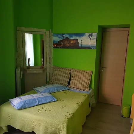 Thousand Colors Bed & Breakfast Neapol