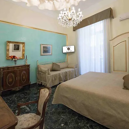 Residenza Via Dei Mille 5*