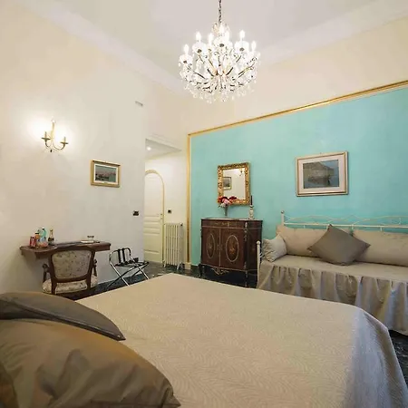 Oda ve Kahvaltı Residenza Via Dei Mille Napoli