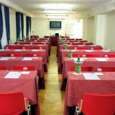 Renaissance Mediterraneo 4* Napoli