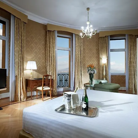 Hotel Eurostars Excelsior Nápoles