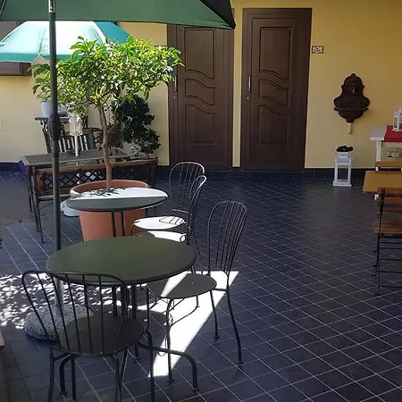 Bed and breakfast La Veduta 2*