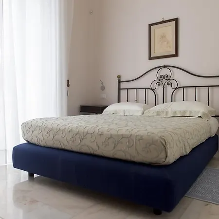 Casa San Carlo Naples