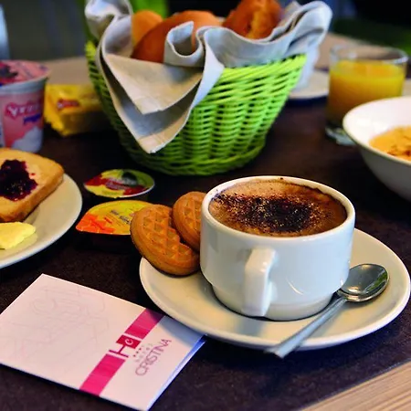 Cristina Hotel