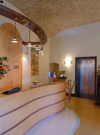 Отель Clarean 3*