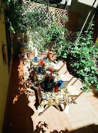 לינה וארוחת בוקר I Colori Di