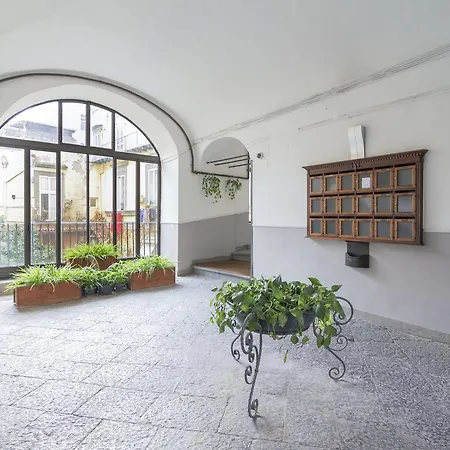 Relais Nevel Ai Decumani Appartamento *