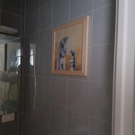 Le Stanze Di Piazza Dei Martiri 5*