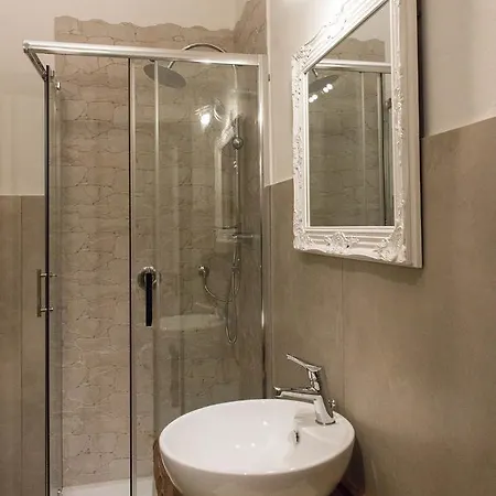 Maison La Mitra 2*
