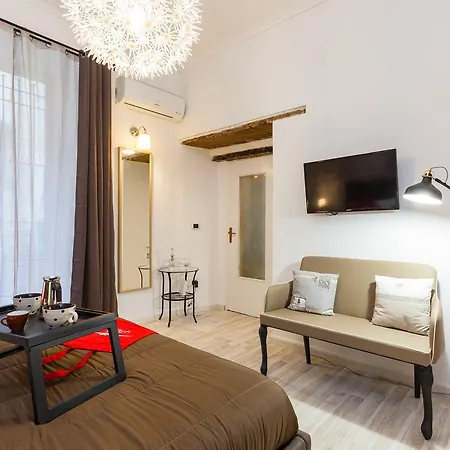 Appartamento Borgo S. Antonio Abate I - Bh 89 Napoli