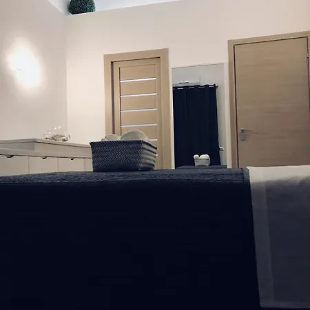 La Stella Di לינה וארוחת בוקר 3*