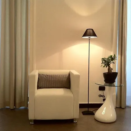 Ibed 2* Napoli