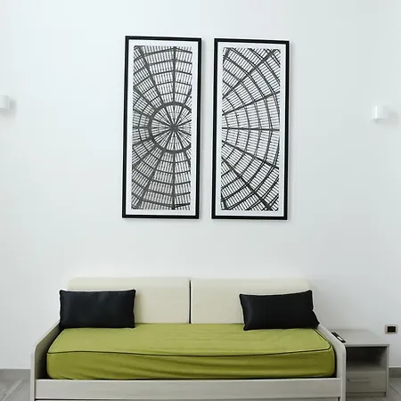 Ecumano Space 3* نابولي
