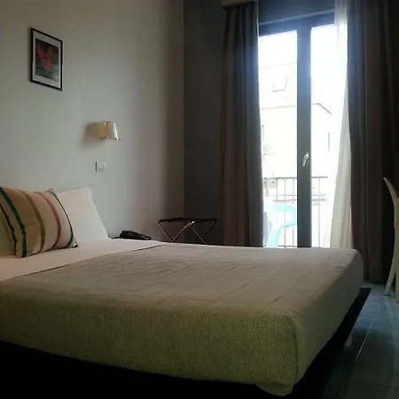 Attico Partenopeo Bed & Breakfast 4*