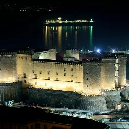 House Angioino Bed & Breakfast 3*