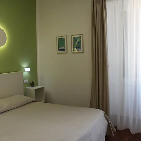 319 Al Duomo Bed & Breakfast Naples