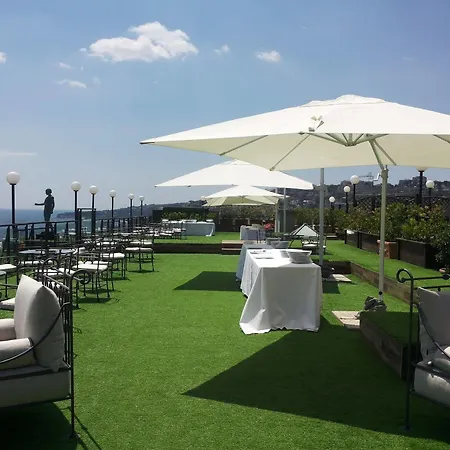 Grand Parker's Szálloda 5*