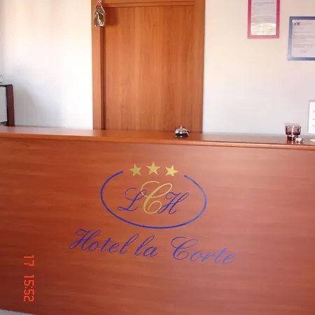 La Corte