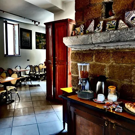 לינה וארוחת בוקר Casa Del Monacone נאפולי