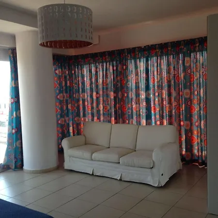 Couette-café Marina Resart &